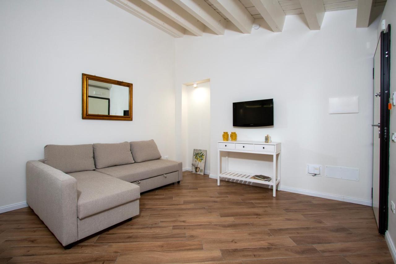 Cortile Del Greco Apartments Palermo Exterior foto